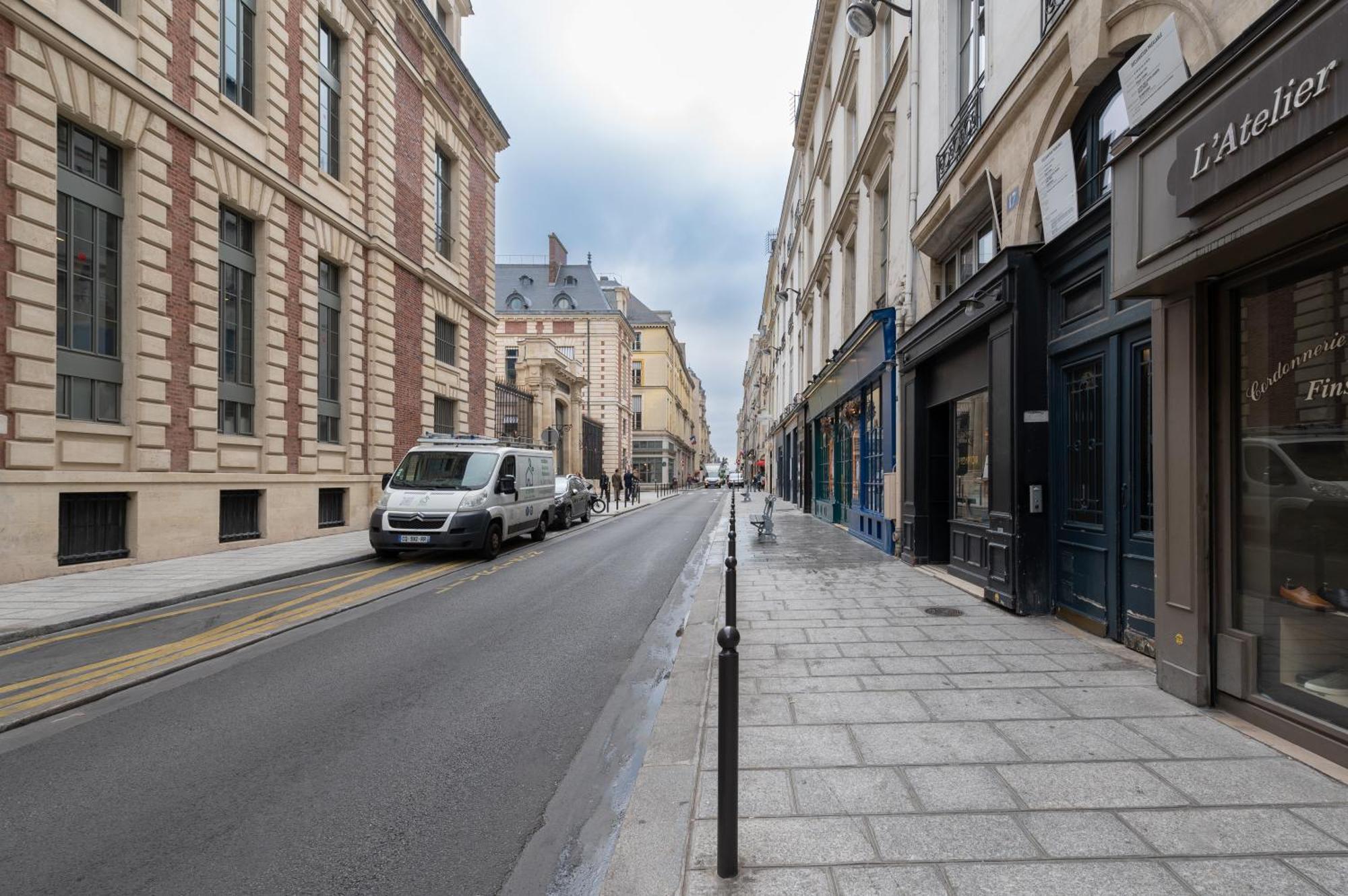 Appartement Stylish 1bd Duplex - Stunning Views Near Louvre