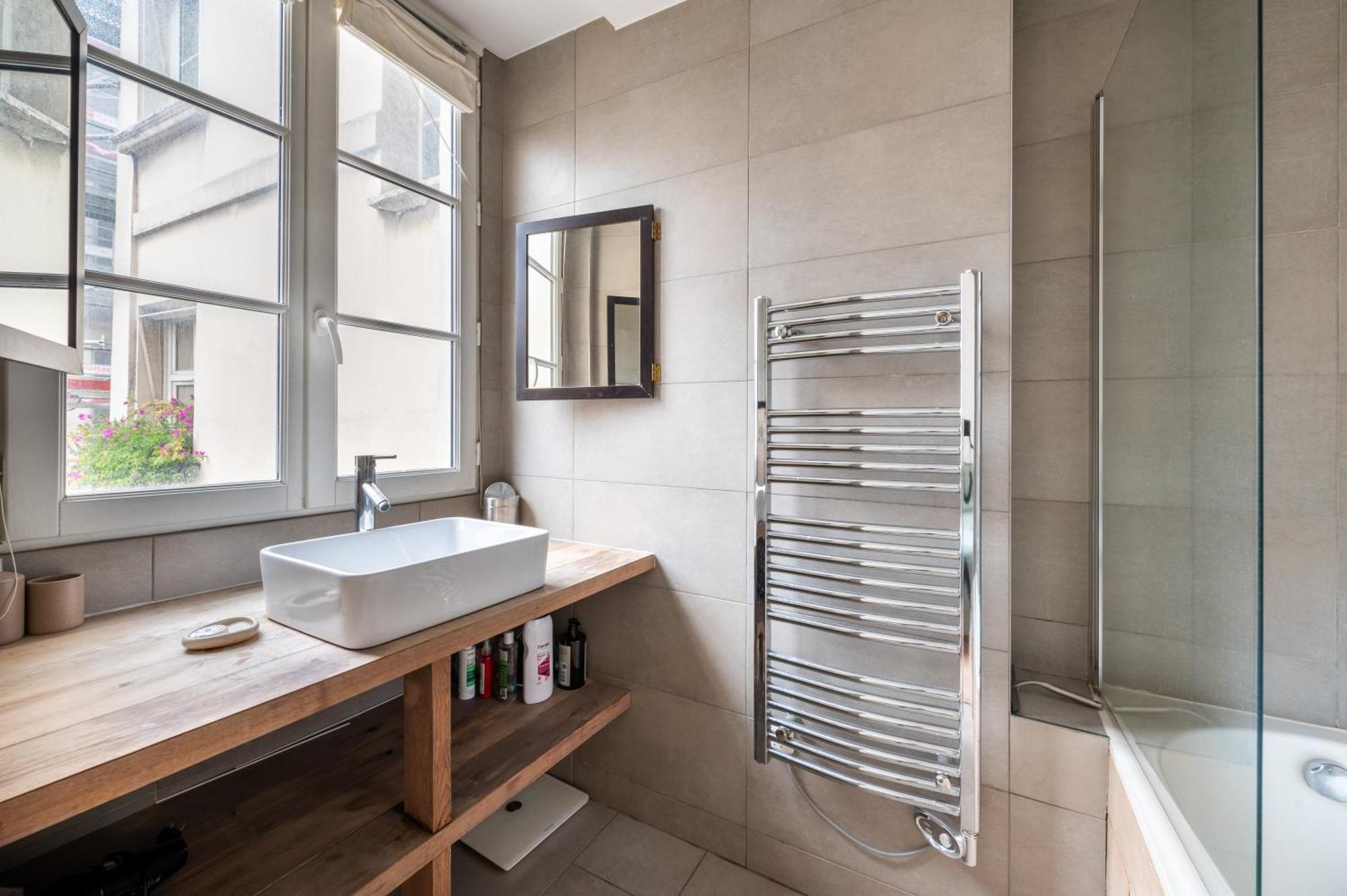 Appartement Stylish 1bd Duplex - Stunning Views Near Louvre *