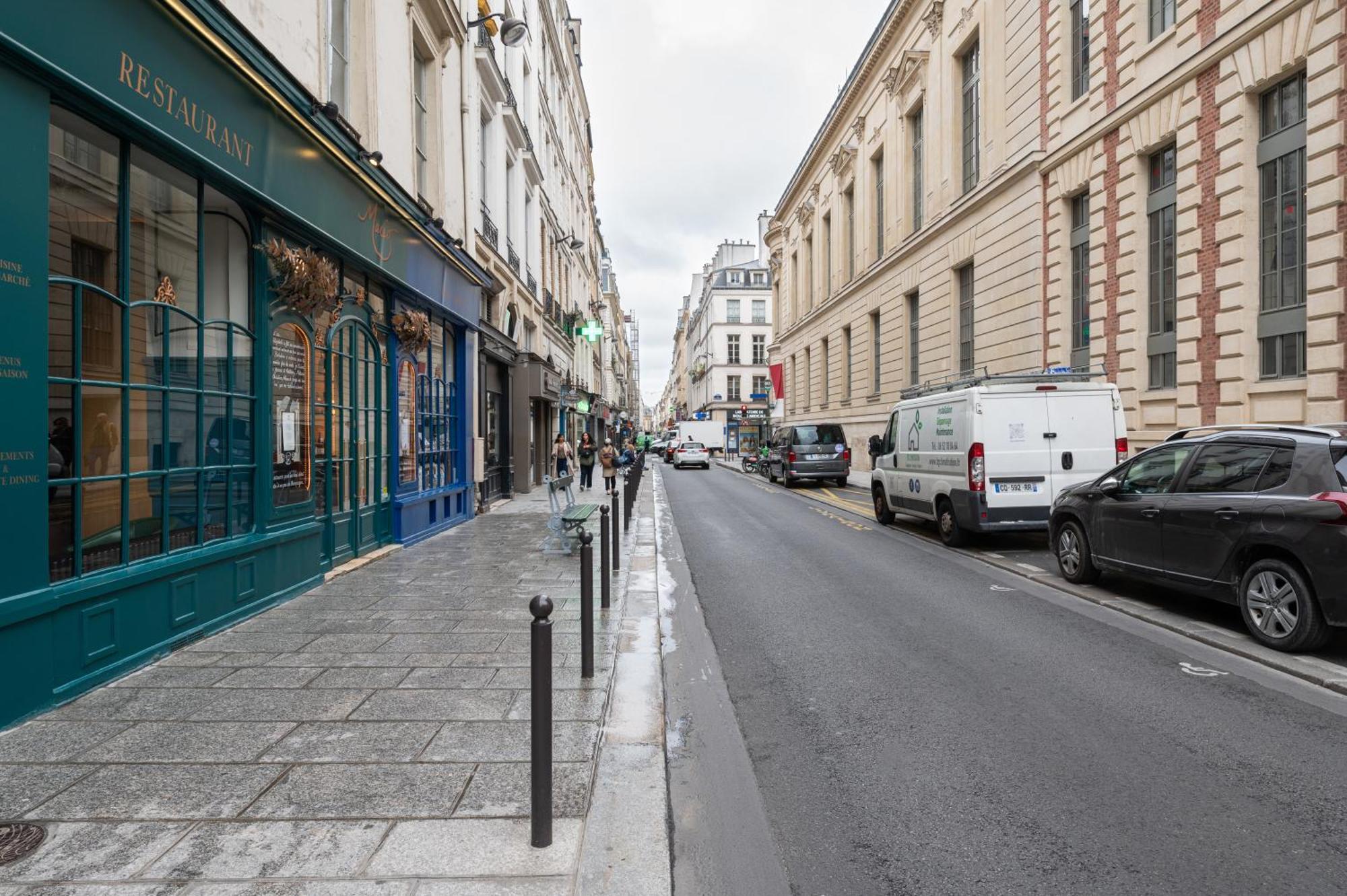 Stylish 1bd Duplex - Stunning Views Near Louvre Appartement *