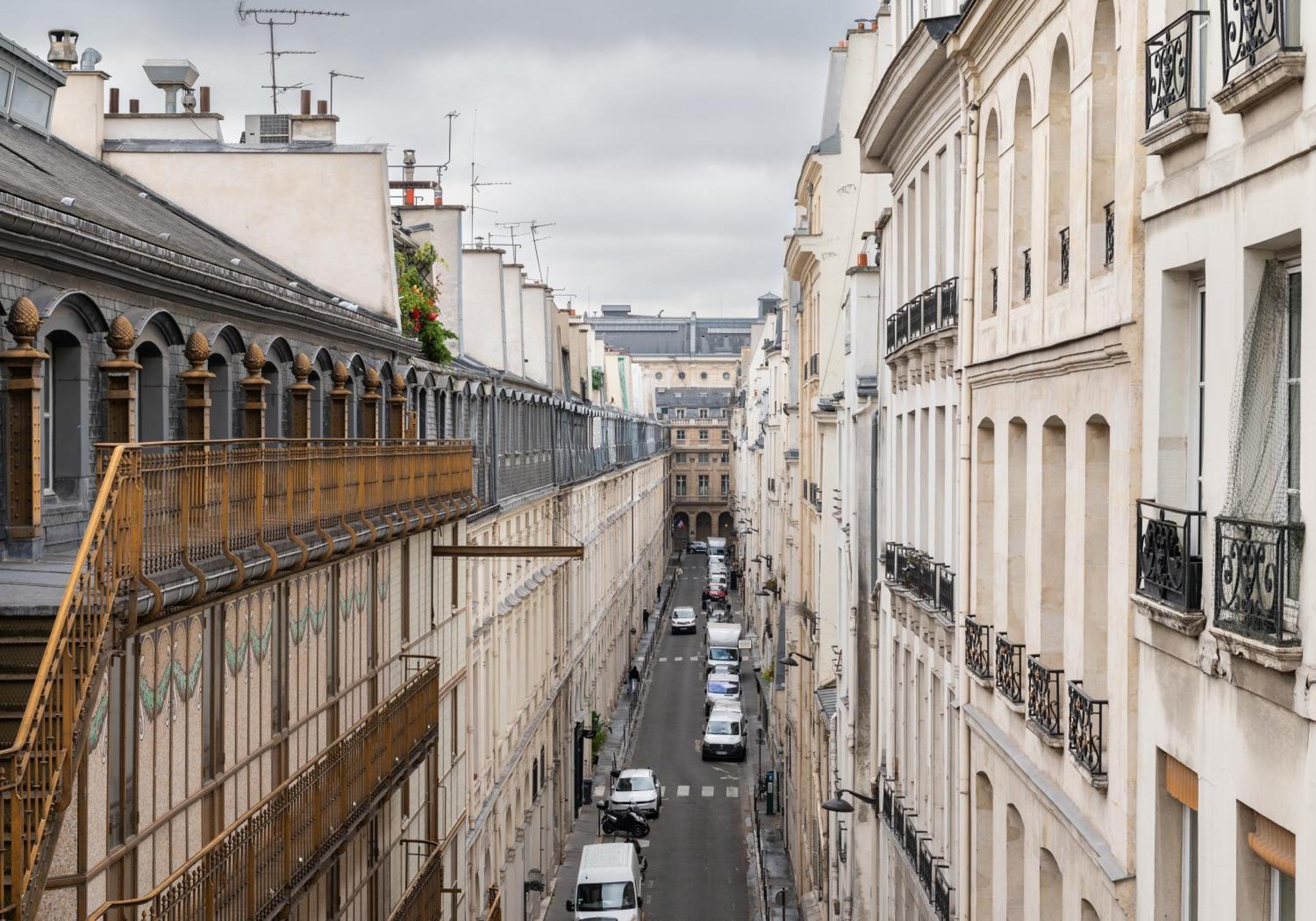 Stylish 1bd Duplex - Stunning Views Near Louvre Appartement