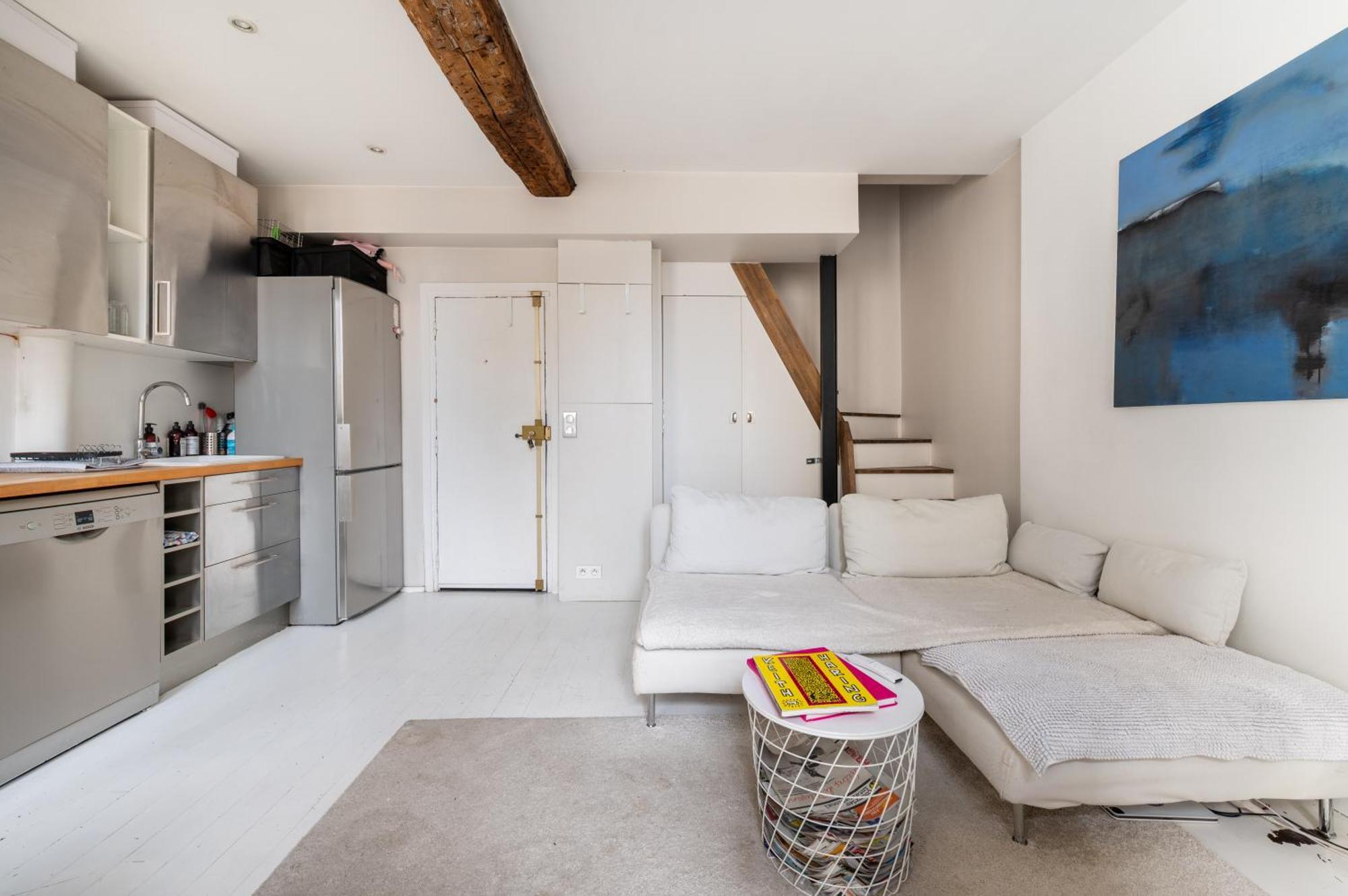 Stylish 1bd Duplex - Stunning Views Near Louvre