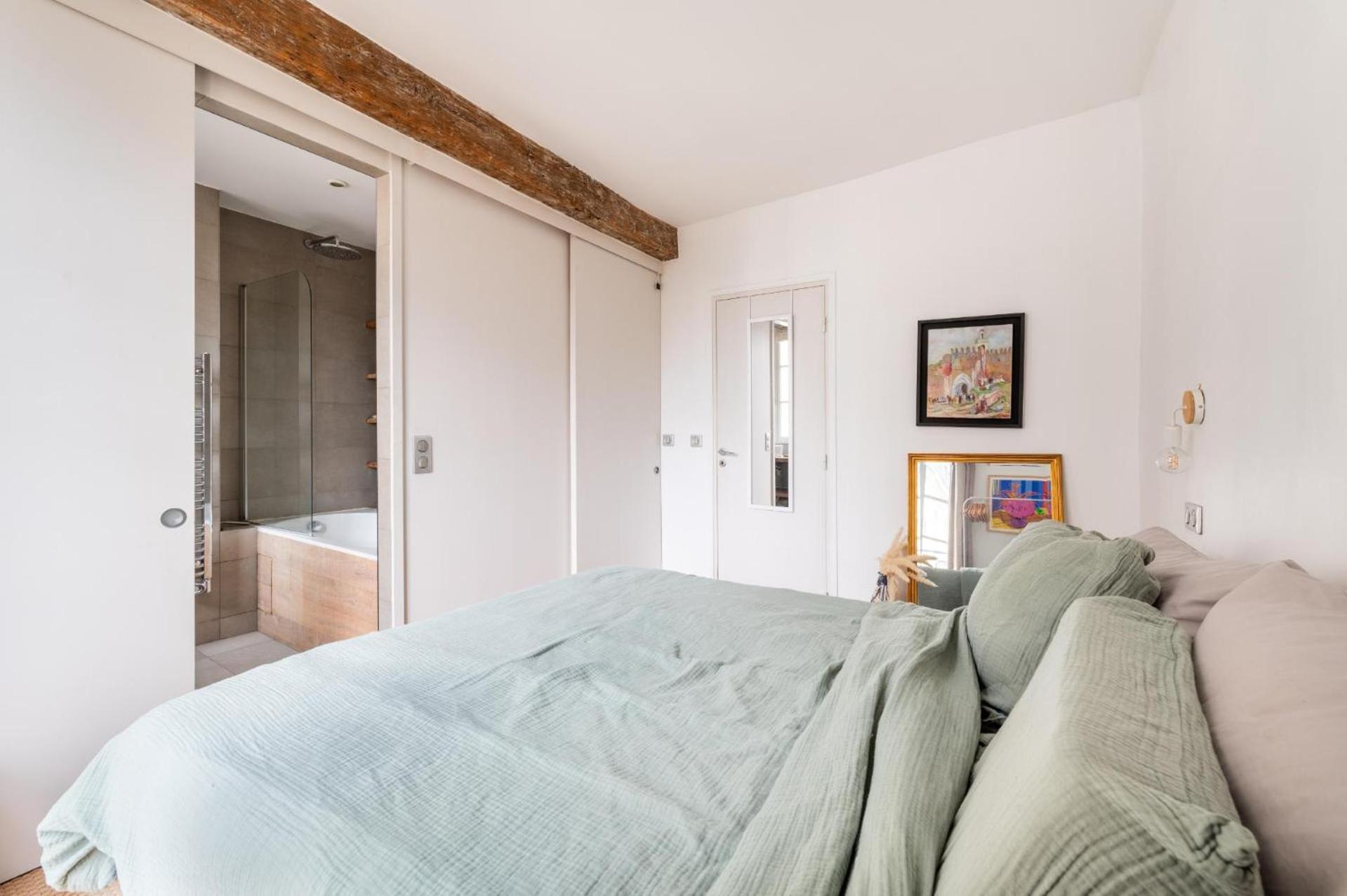 Appartement Stylish 1bd Duplex - Stunning Views Near Louvre *